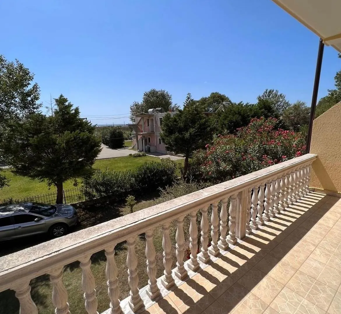 Hotel Marino Baks-Rrjoll 0*,  Albanien